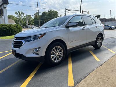 2018 Chevrolet Equinox LT   - Photo 3 - Fairview Heights, IL 62208