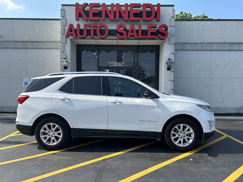 2018 Chevrolet Equinox LT - Photo 1 - Fairview Heights, IL 62208