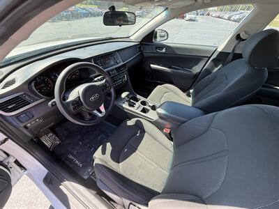 2017 Kia Optima LX   - Photo 10 - Cahokia, IL 62206