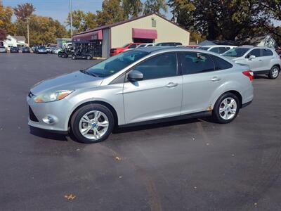 2012 Ford Focus SE   - Photo 1 - Freeburg, IL 62243