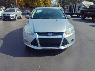 2012 Ford Focus SE   - Photo 2 - Freeburg, IL 62243