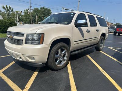 2012 Chevrolet Suburban LTZ - Photo 3 - Fairview Heights, IL 62208