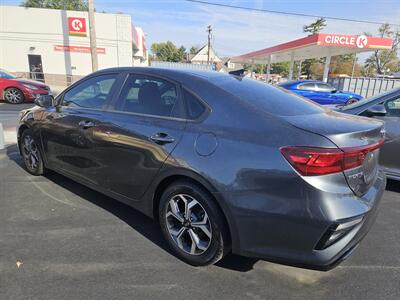 2019 Kia Forte LXS   - Photo 4 - Millstadt, IL 62260