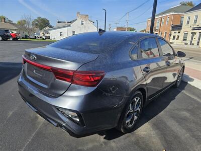 2019 Kia Forte LXS   - Photo 5 - Millstadt, IL 62260