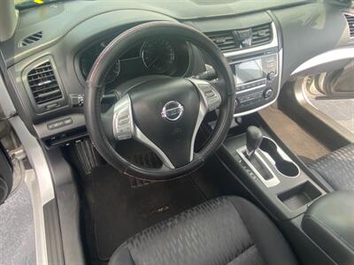 2017 Nissan Altima 2.5   - Photo 3 - Belleville, IL 62226