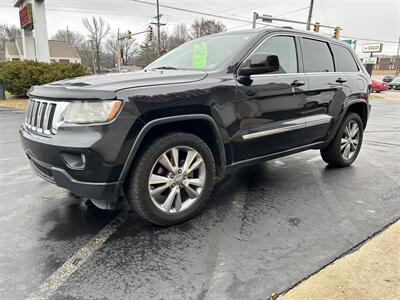 2012 Jeep Grand Cherokee Laredo   - Photo 3 - Fairview Heights, IL 62208