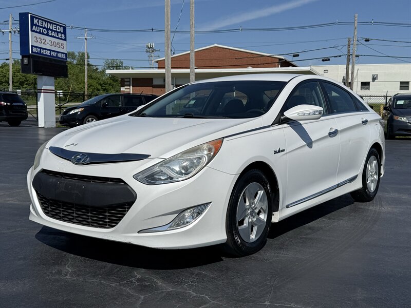 2011 Hyundai SONATA Hybrid   - Photo 1 - Cahokia, IL 62206