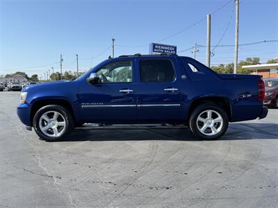 2013 Chevrolet Avalanche LTZ Black Diamond   - Photo 2 - Cahokia, IL 62206