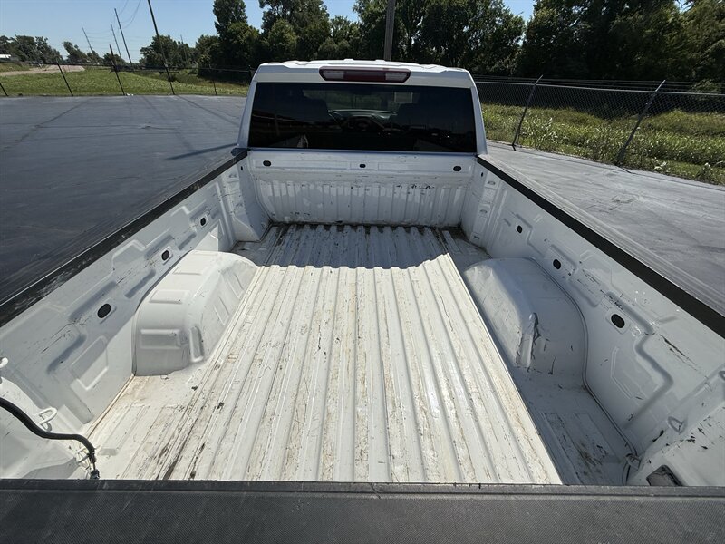 2021 GMC Sierra 1500 - Photo 8 - Cahokia, IL 62206