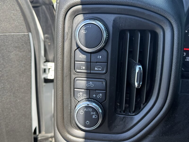 2021 GMC Sierra 1500 - Photo 15 - Cahokia, IL 62206