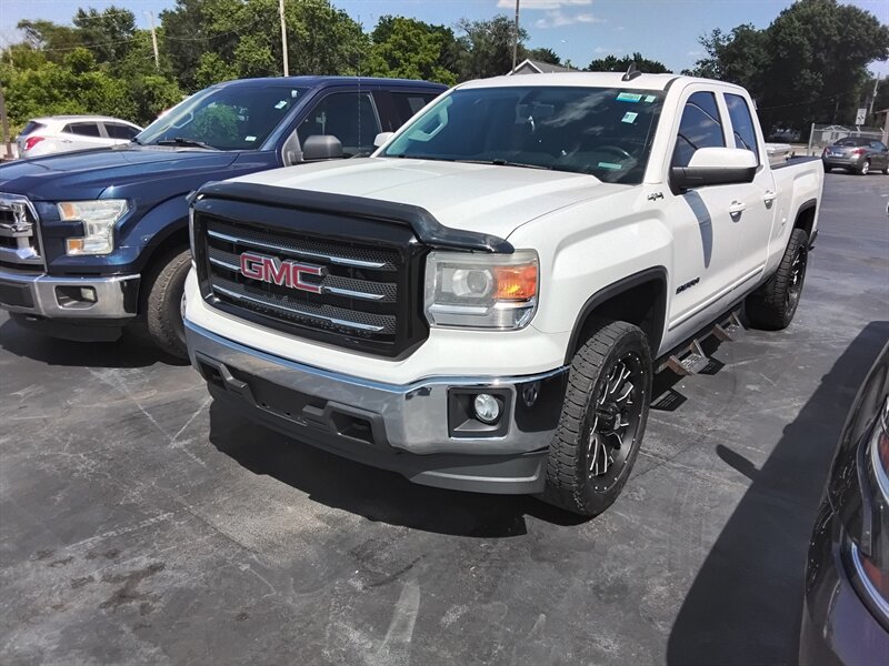 2015 GMC Sierra 1500 SLE - Photo 2 - Cahokia, IL 62206