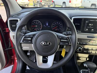 2020 Kia Sportage LX - Photo 13 - Cahokia, IL 62206
