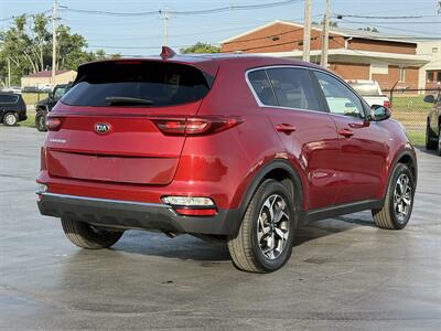 2020 Kia Sportage LX - Photo 9 - Cahokia, IL 62206