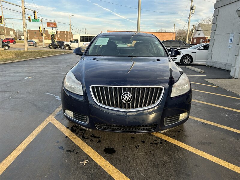 2012 Buick Regal Premium 1 - Photo 6 - Fairview Heights, IL 62208