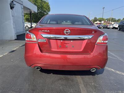 2015 Nissan Altima 2.5   - Photo 7 - Fairview Heights, IL 62208