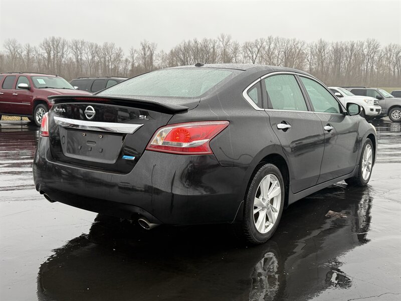 2013 Nissan Altima 2.5 - Photo 5 - Cahokia, IL 62206