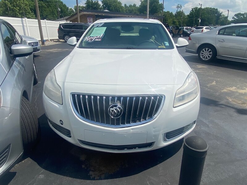 2011 Buick Regal CXL Turbo   - Photo 1 - Belleville, IL 62226