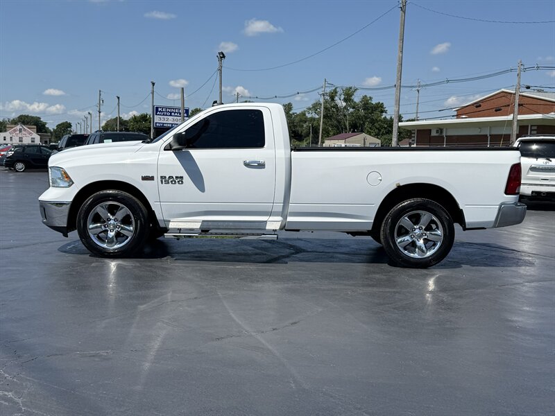2015 RAM 1500 Big Horn - Photo 3 - Cahokia, IL 62206