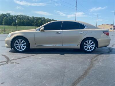 2008 Lexus LS   - Photo 8 - Cahokia, IL 62206