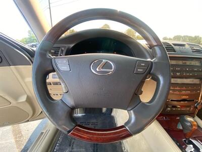 2008 Lexus LS   - Photo 16 - Cahokia, IL 62206