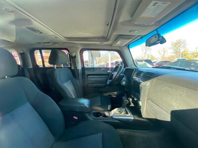2006 Hummer H3   - Photo 8 - Belleville, IL 62226