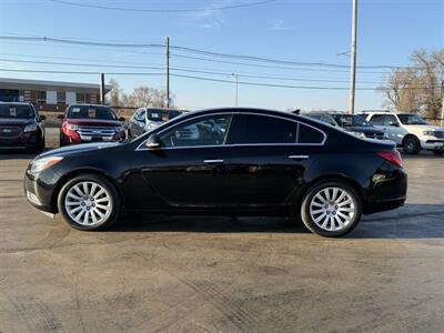 2013 Buick Regal Premium 1   - Photo 2 - Cahokia, IL 62206