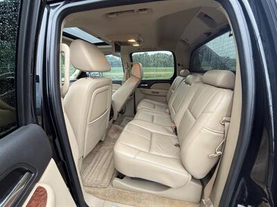 2008 Chevrolet Avalanche LTZ   - Photo 11 - Cahokia, IL 62206
