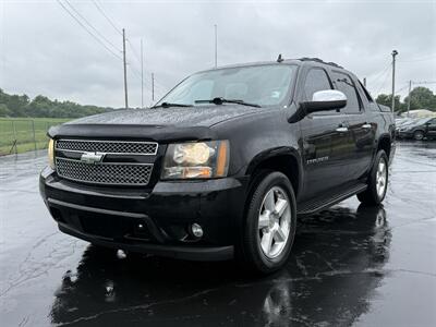 2008 Chevrolet Avalanche LTZ Truck