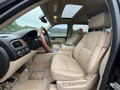 2008 Chevrolet Avalanche LTZ   - Photo 10 - Cahokia, IL 62206