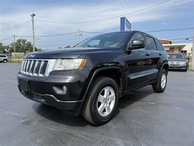 2012 Jeep Grand Cherokee Laredo   - Photo 1 - Cahokia, IL 62206