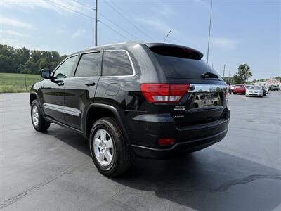 2012 Jeep Grand Cherokee Laredo   - Photo 6 - Cahokia, IL 62206