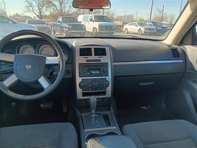 2010 Dodge Charger SXT   - Photo 6 - Cahokia, IL 62206