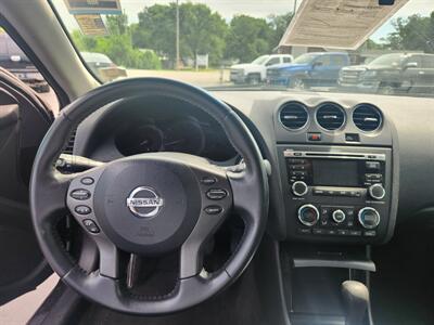 2011 Nissan Altima 3.5 SR   - Photo 5 - Cahokia, IL 62206
