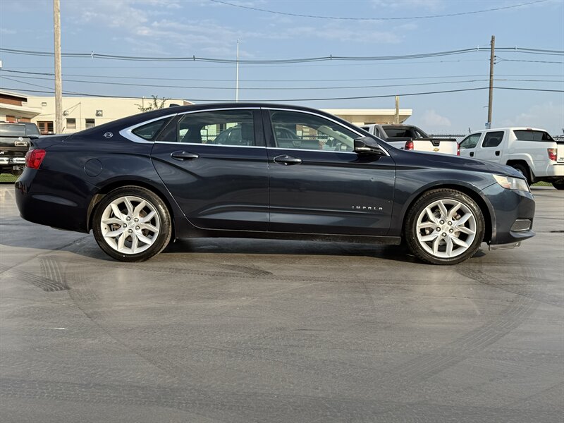 2014 Chevrolet Impala LT - Photo 4 - Cahokia, IL 62206
