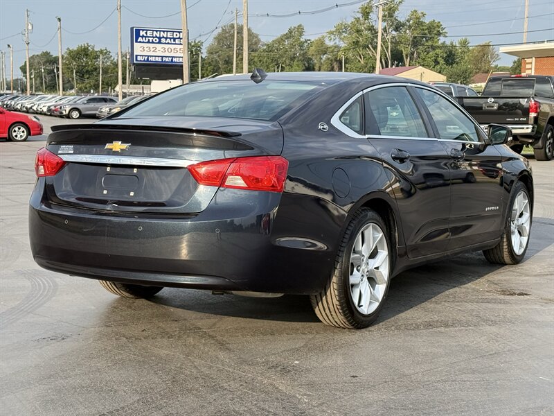 2014 Chevrolet Impala LT - Photo 8 - Cahokia, IL 62206