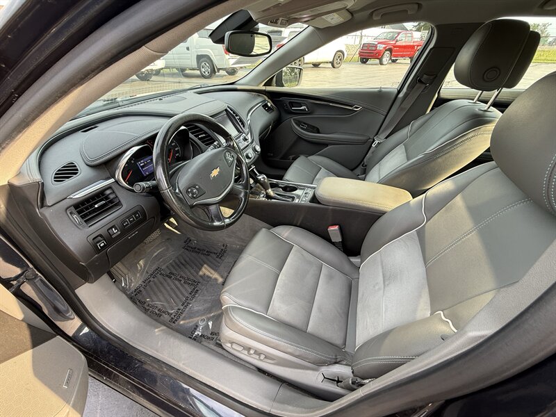2014 Chevrolet Impala LT - Photo 9 - Cahokia, IL 62206