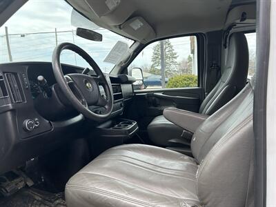 2012 Chevrolet Express 1500   - Photo 8 - Fairview Heights, IL 62208