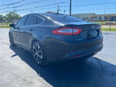 2014 Ford Fusion SE   - Photo 7 - Cahokia, IL 62206