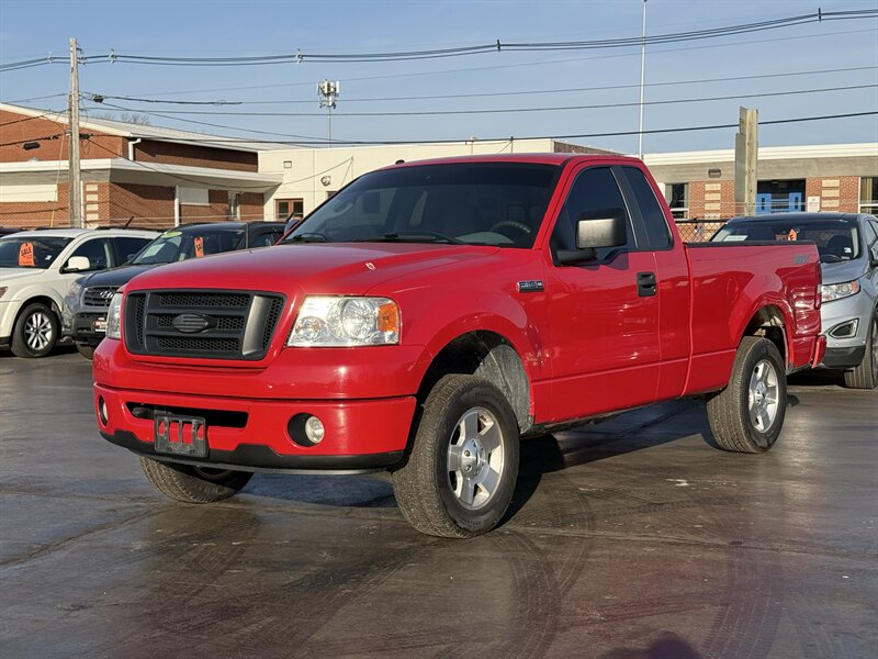 2007 Ford F-150 XL   - Photo 1 - Cahokia, IL 62206