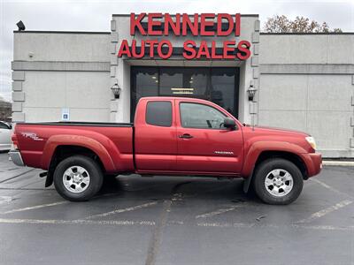 2005 Toyota Tacoma V6   - Photo 1 - Fairview Heights, IL 62208