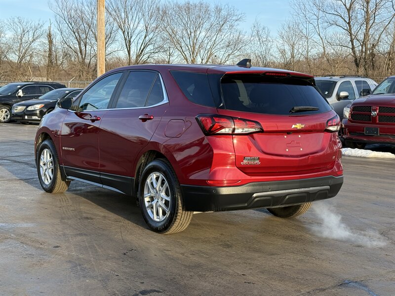 2022 Chevrolet Equinox LT - Photo 6 - Cahokia, IL 62206