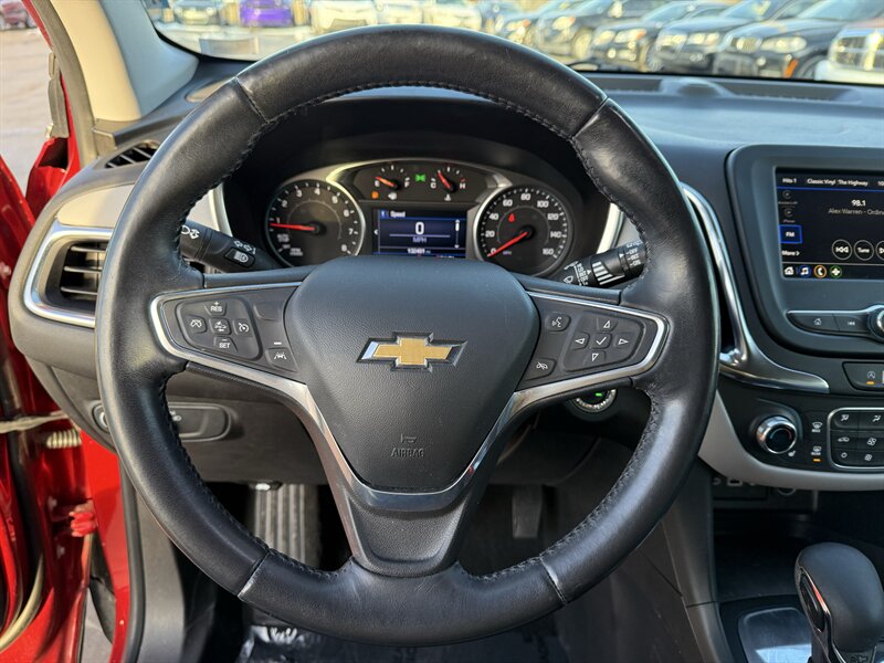 2022 Chevrolet Equinox LT - Photo 13 - Cahokia, IL 62206