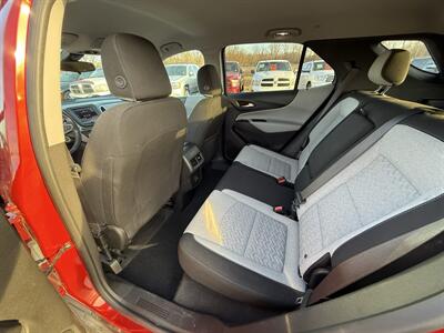 2022 Chevrolet Equinox LT - Photo 11 - Cahokia, IL 62206