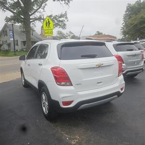 2018 Chevrolet Trax LT   - Photo 5 - Freeburg, IL 62243