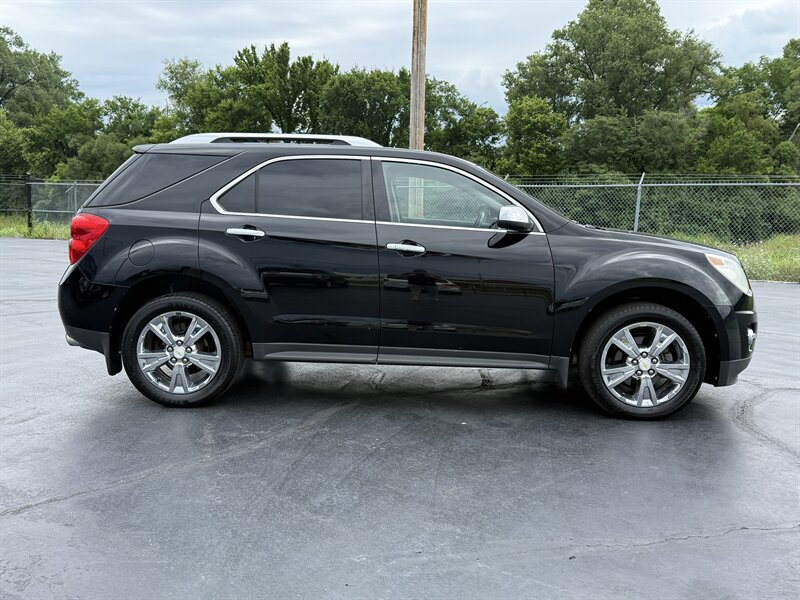 2011 Chevrolet Equinox LTZ - Photo 8 - Cahokia, IL 62206