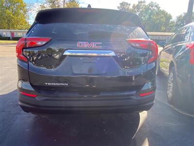 2018 GMC Terrain SLE - Photo 8 - Belleville, IL 62226