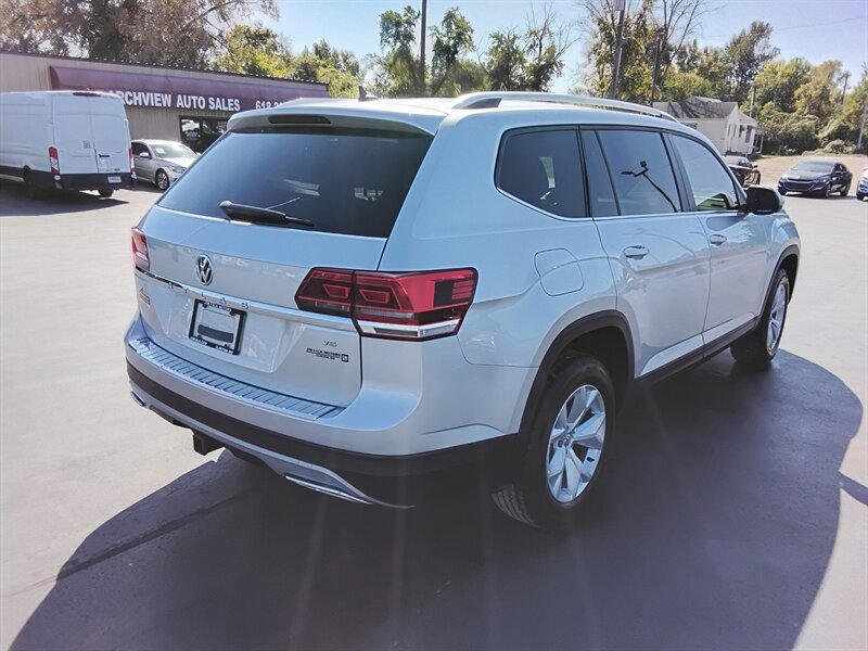 2019 Volkswagen Atlas V6 SE - Photo 3 - Cahokia, IL 62206