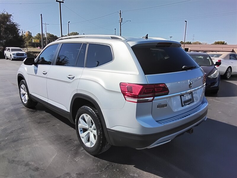 2019 Volkswagen Atlas V6 SE - Photo 4 - Cahokia, IL 62206