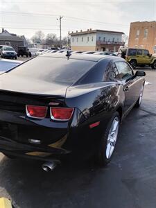 2010 Chevrolet Camaro SS   - Photo 2 - Freeburg, IL 62243