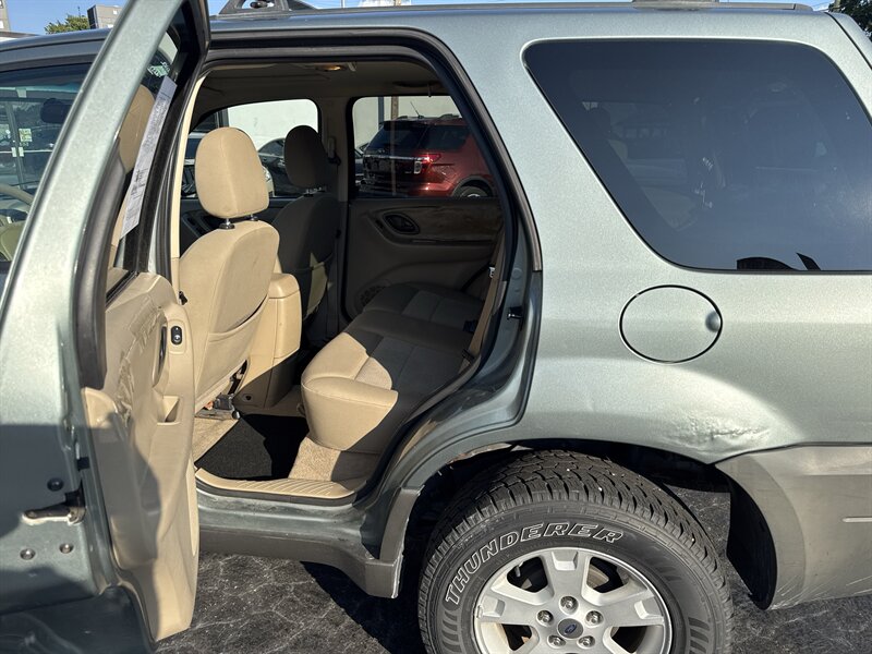 2006 Ford Escape XLT - Photo 16 - Millstadt, IL 62260